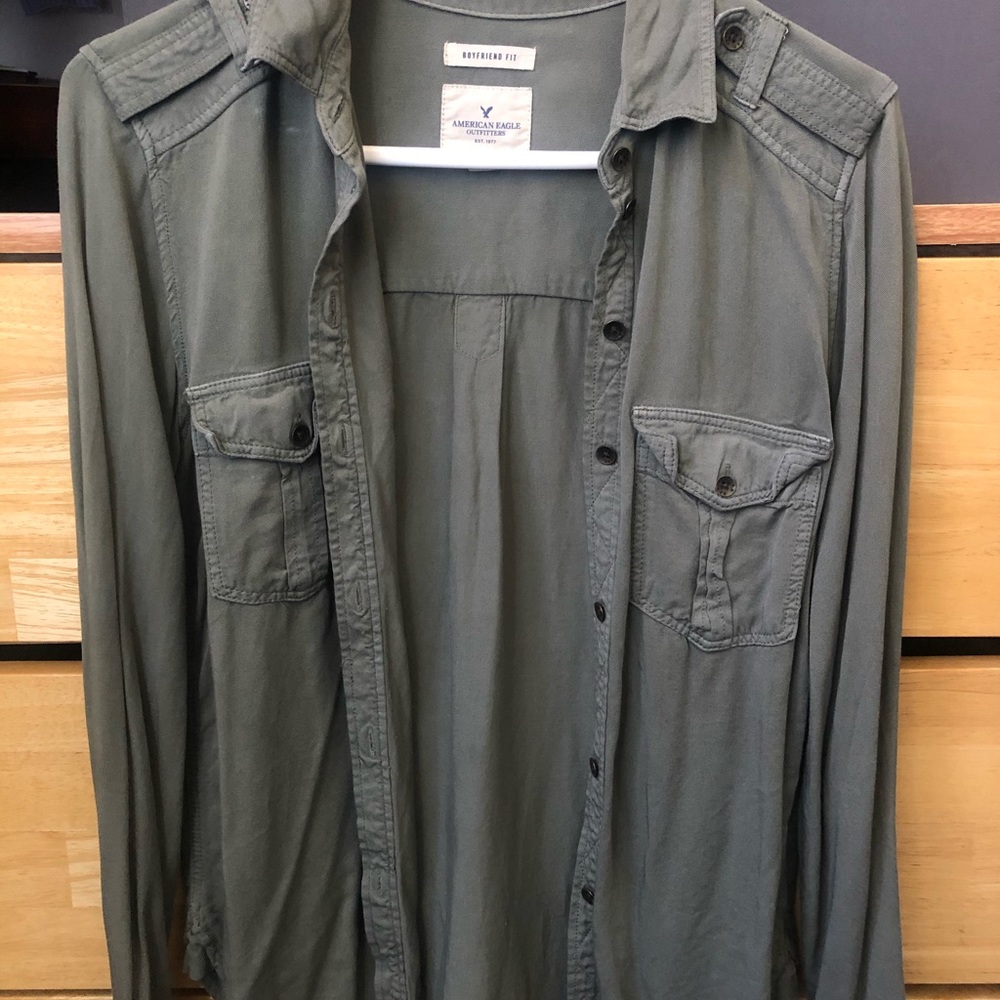 American Eagle Olive Button Down